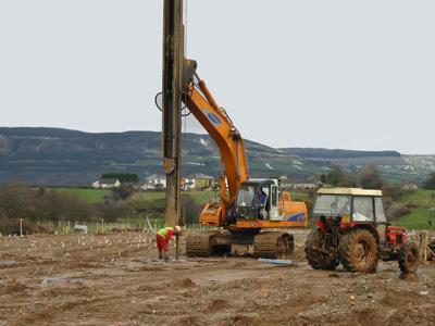 Installing band drains