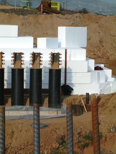 Lightweight polystyrene fill behind abutments